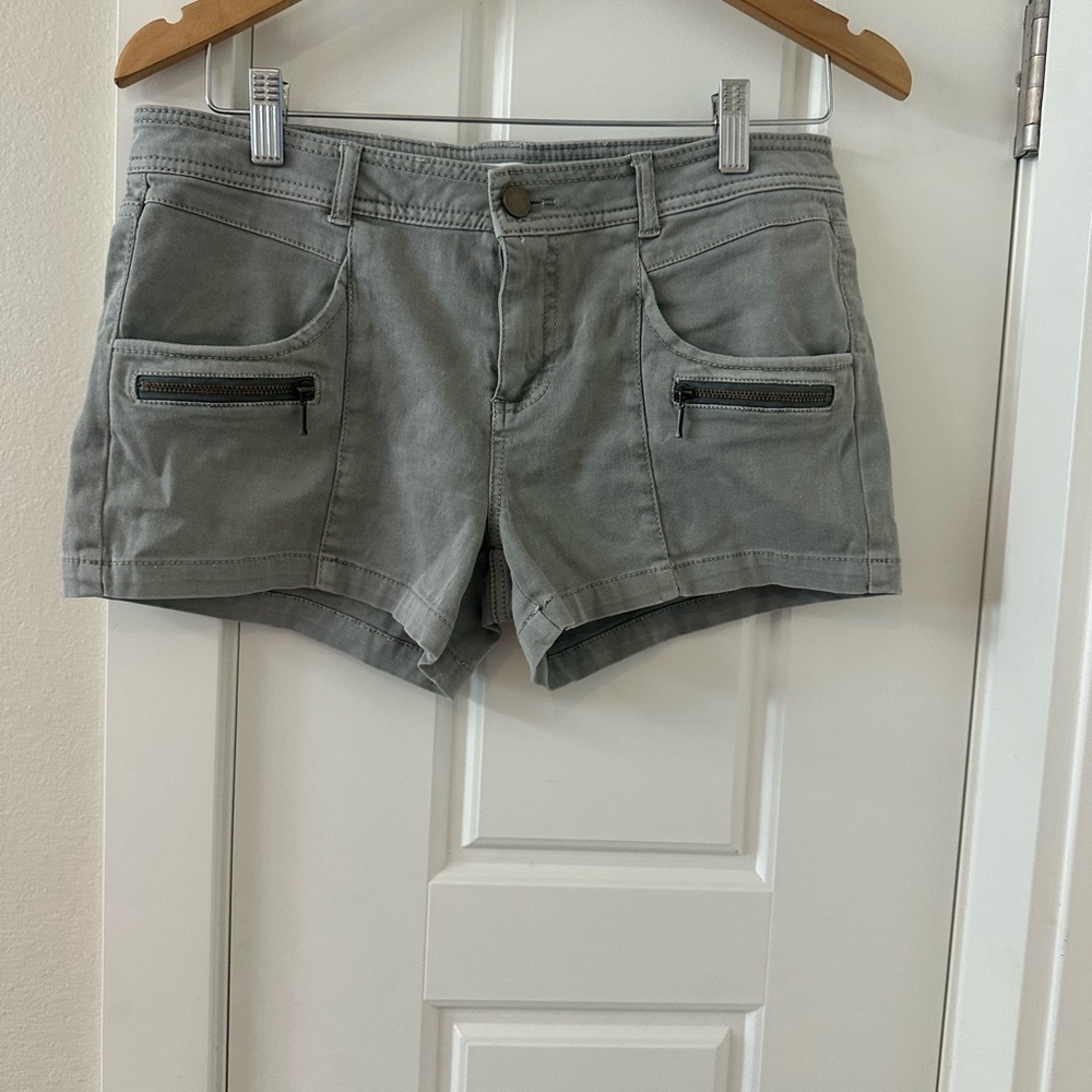 Hinge Gray Cargo Shorts Casual Style